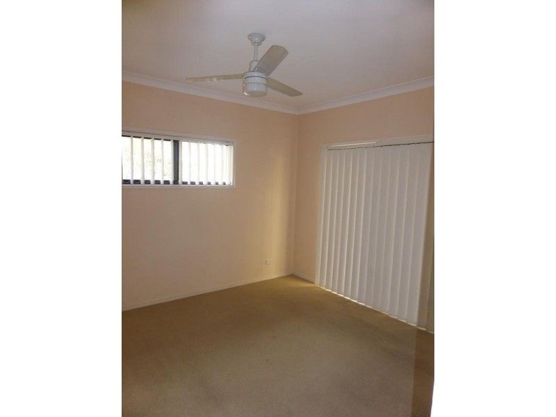 12 Majorca Crescent, Varsity Lakes QLD 4227