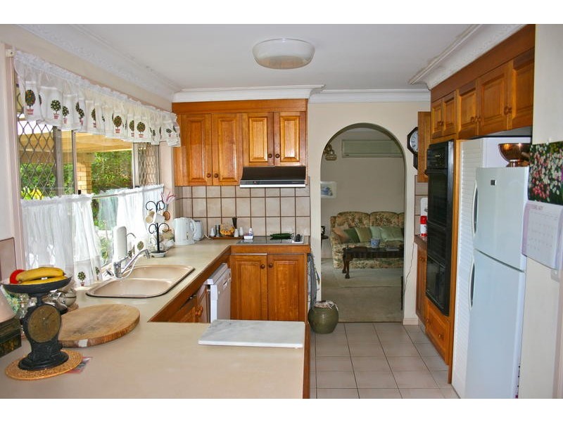 42 Manly Drive, Robina QLD 4226