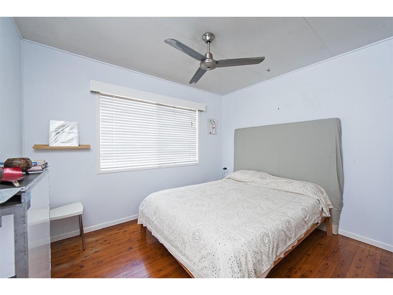 61 Manus Avenue, Palm Beach QLD 4221