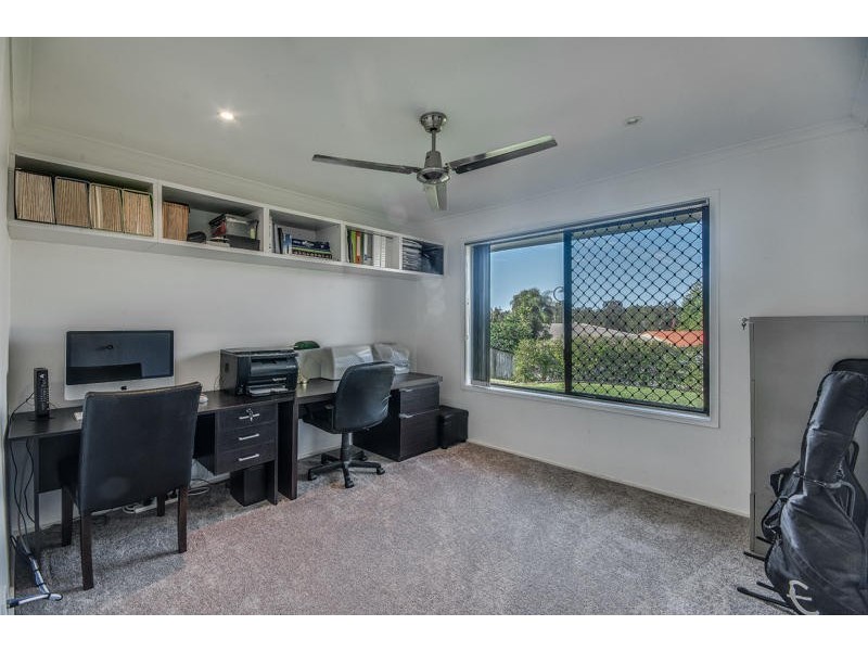29 Meadow Brook Crescent, Merrimac QLD 4226