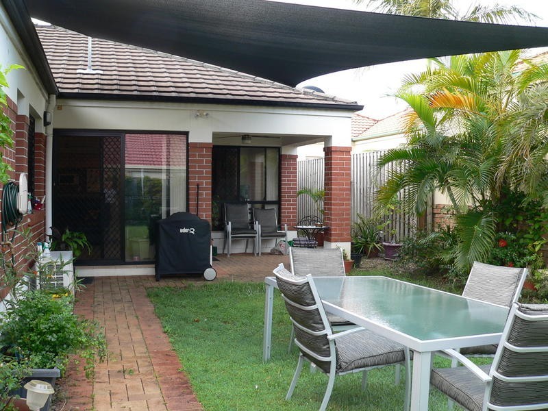 1 Mikado Way, Robina QLD 4226