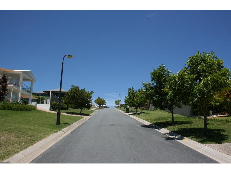 7 Molonglo Close, Reedy Creek QLD 4227