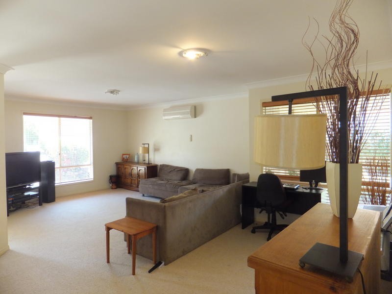 12 Mountain Ash Circuit, Robina QLD 4226