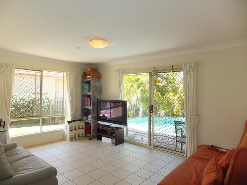 12 Mountain Ash Circuit, Robina QLD 4226