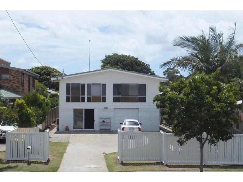 41 Mountain View Ave, Miami QLD 4220