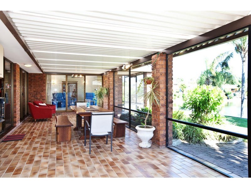 10 Narrabeen Court, Robina QLD 4226