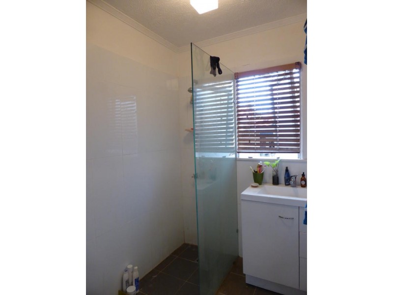 125 Nobby Parade, Miami QLD 4220