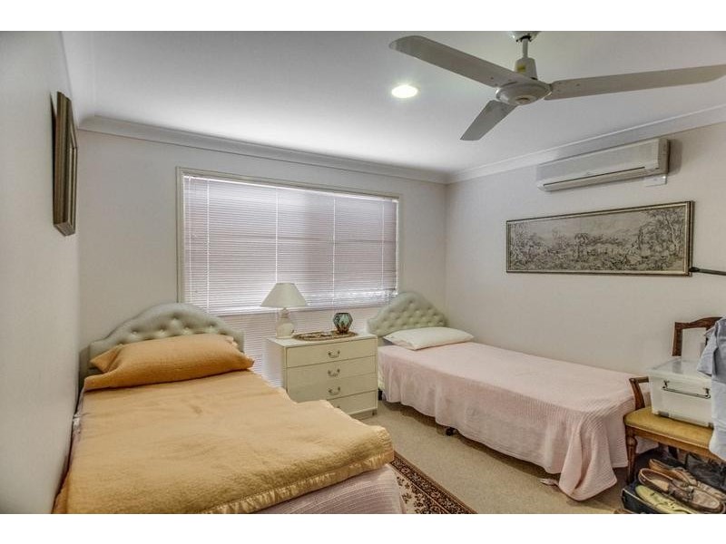 16 Novar Court, Robina QLD 4226