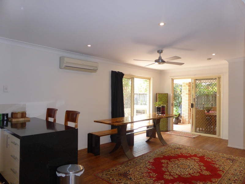 17 Nozomi Street, Burleigh Waters QLD 4220