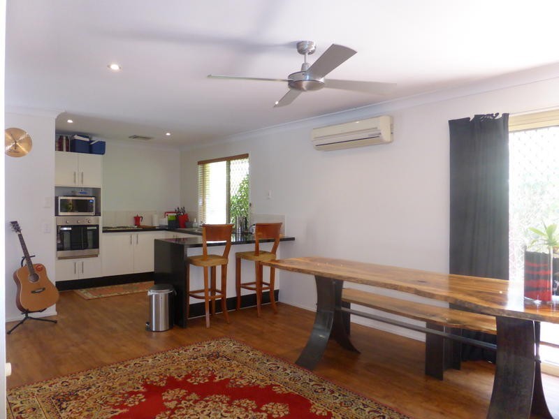 17 Nozomi Street, Burleigh Waters QLD 4220