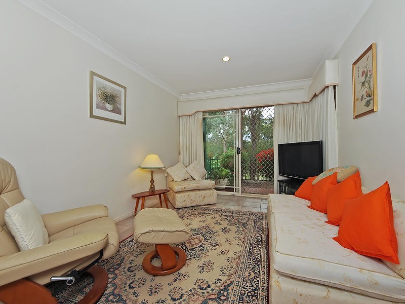 43/ 14 Oakmont Street, Robina QLD 4226