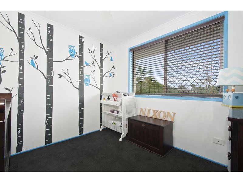 5 Oakwood Terrace, Palm Beach QLD 4221