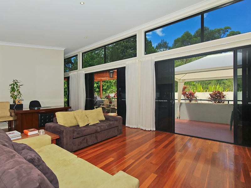 1 Observatory Drive, Reedy Creek QLD 4227