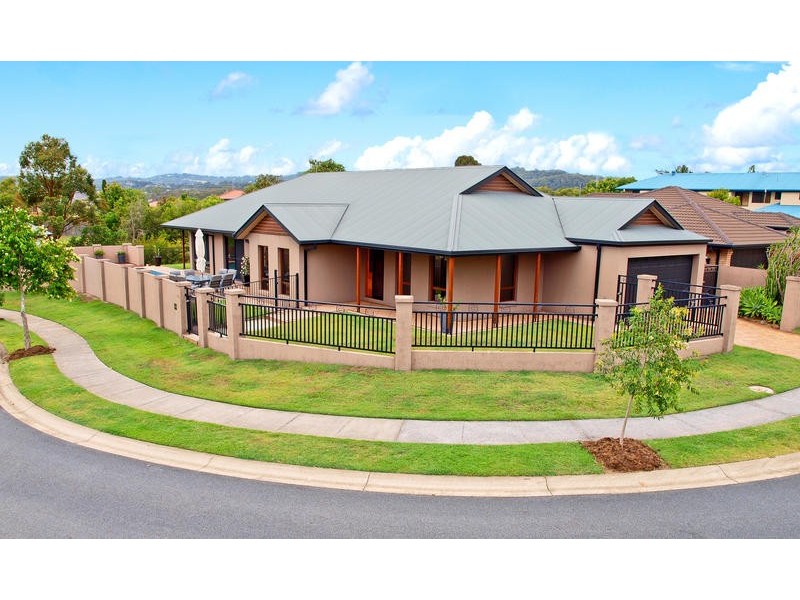 112 Olympus Drive, Robina QLD 4226