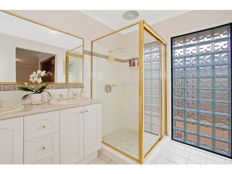 112 Olympus Drive, Robina QLD 4226