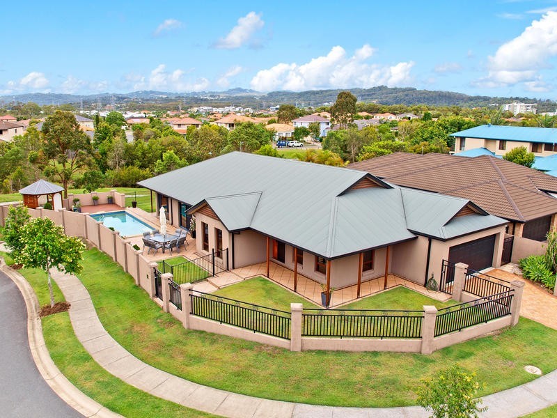 112 Olympus Drive, Robina QLD 4226