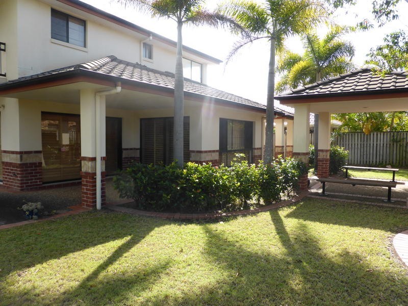 14 Olympus Drive, Robina QLD 4226