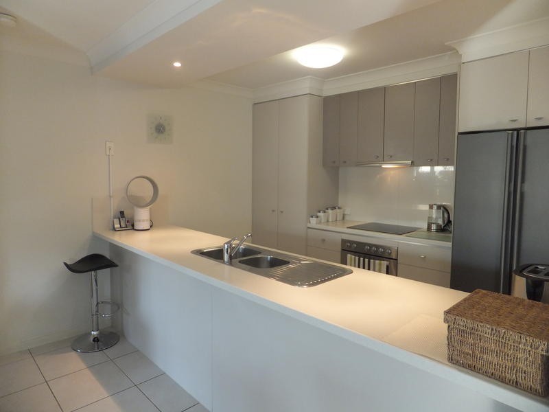 1/ 10 Orchid Tree Court, Robina QLD 4226