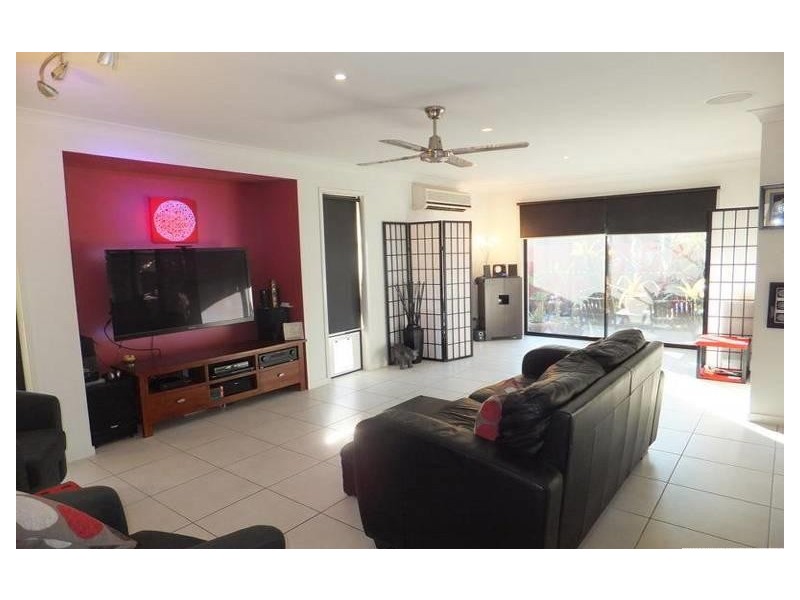 1/ 10 Orchid Tree Court, Robina QLD 4226