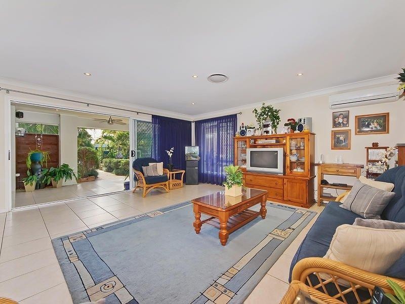 12 Orchid Tree Court, Robina QLD 4226