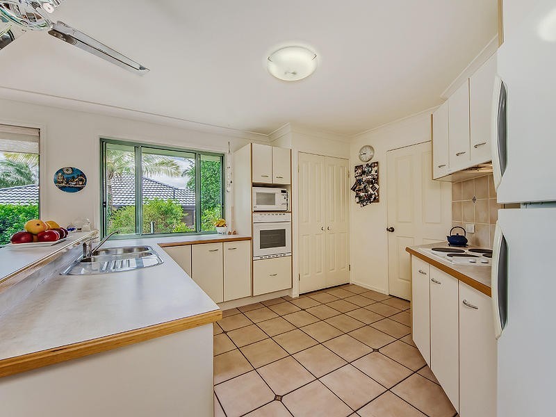 28 Outrigger Drive, Robina QLD 4226