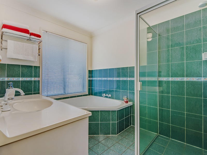 28 Outrigger Drive, Robina QLD 4226