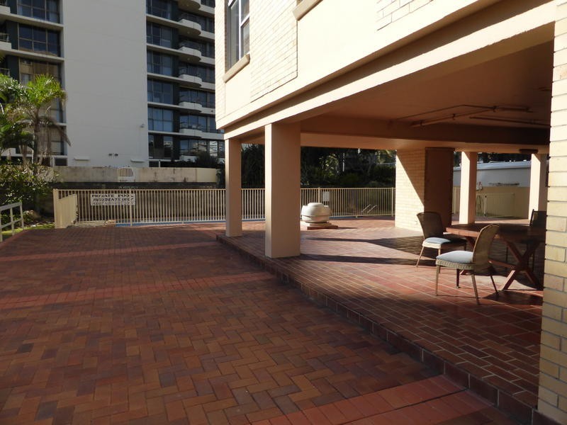 14/ 15 Pacific Street, Main Beach QLD 4217