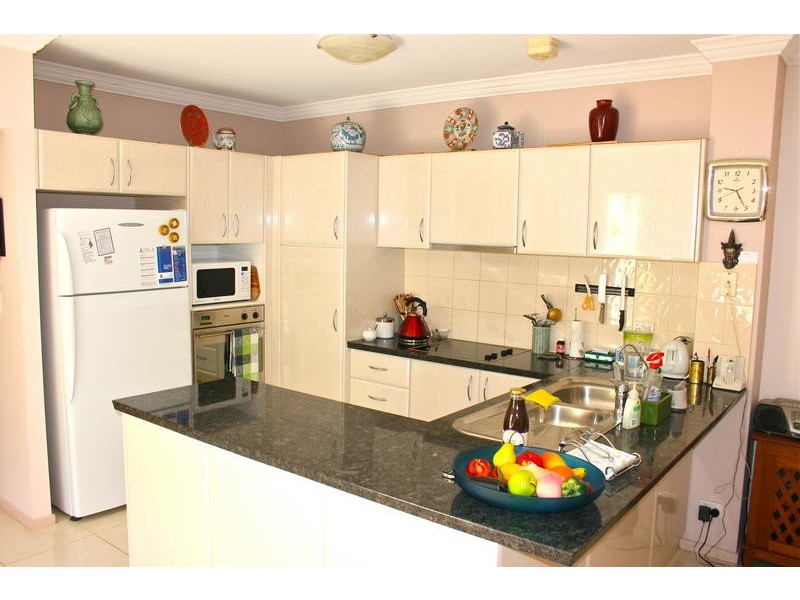 18/ 117 Palm Meadows Drive, Carrara QLD 4211