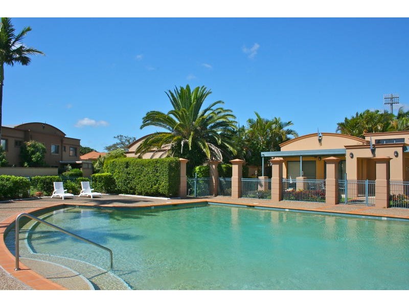 18/ 117 Palm Meadows Drive, Carrara QLD 4211