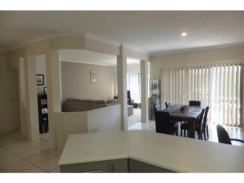 23 Palma Crescent, Varsity Lakes QLD 4227