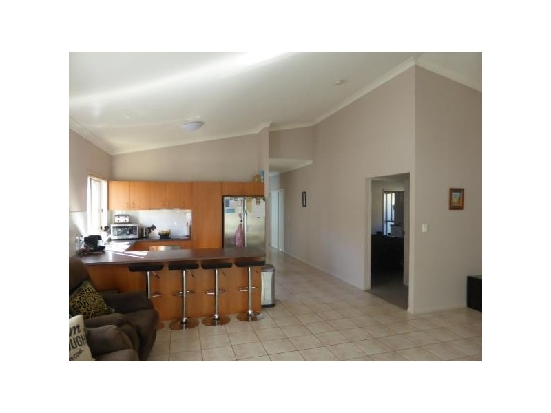 43 Palma Crescent, Varsity Lakes QLD 4227