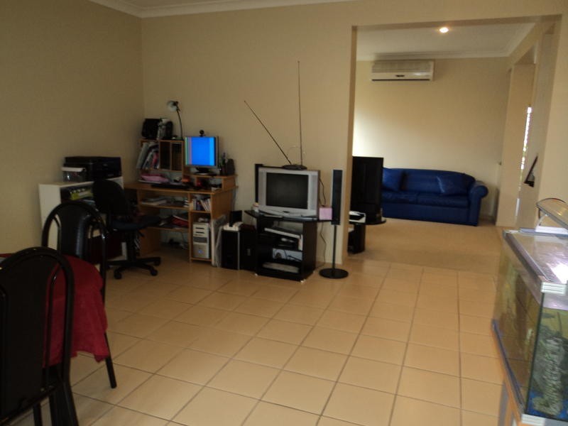 46 Palma Crescent, Varsity Lakes QLD 4227