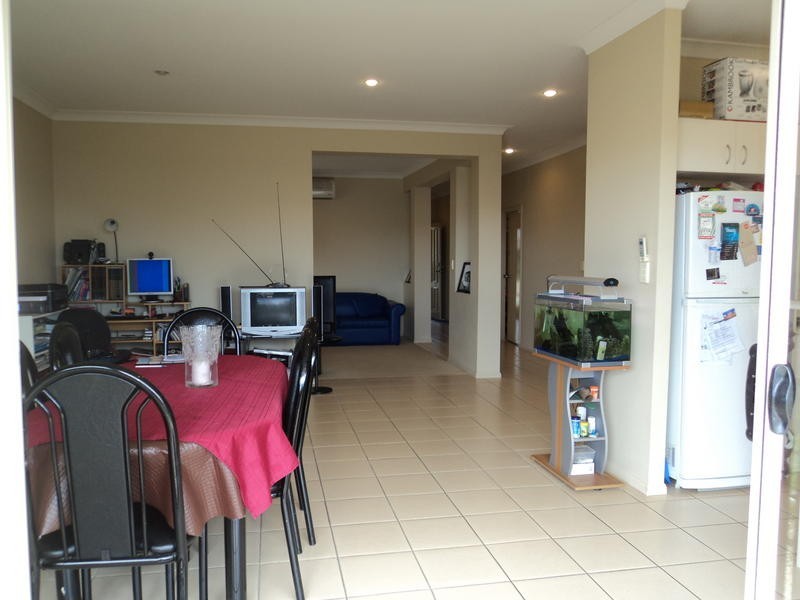 46 Palma Crescent, Varsity Lakes QLD 4227