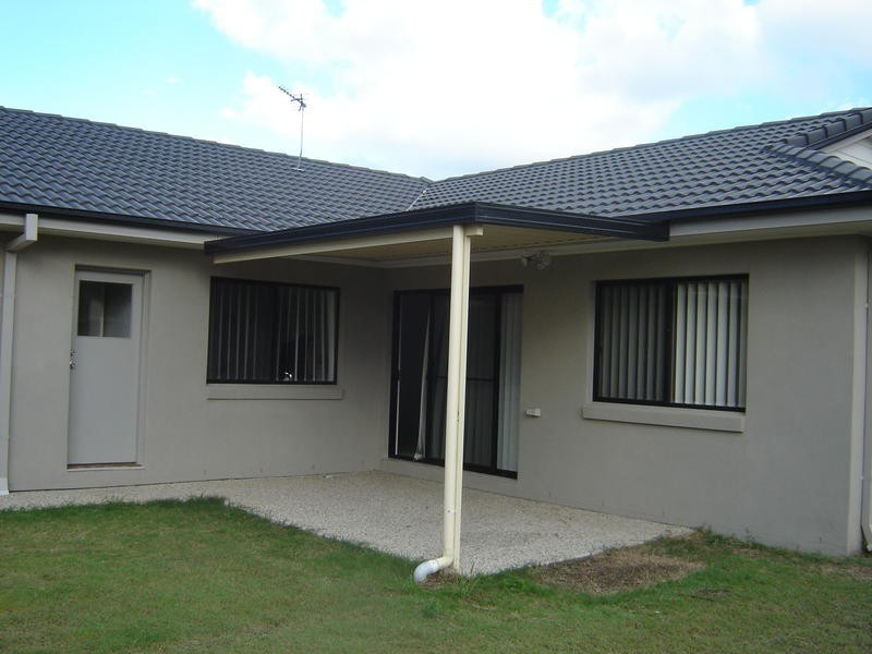 47 Palma Crescent, Varsity Lakes QLD 4227