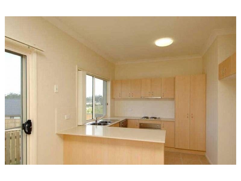 52 Palma Crescent, Varsity Lakes QLD 4227