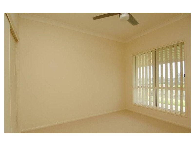 52 Palma Crescent, Varsity Lakes QLD 4227