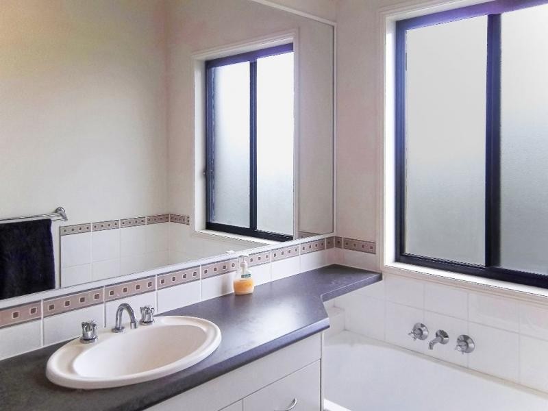 47 Palma Crescent, Varsity Lakes QLD 4227