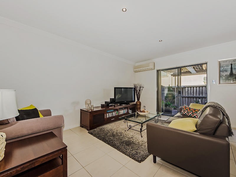 32/ 55 Paradise Springs Avenue, Robina QLD 4226