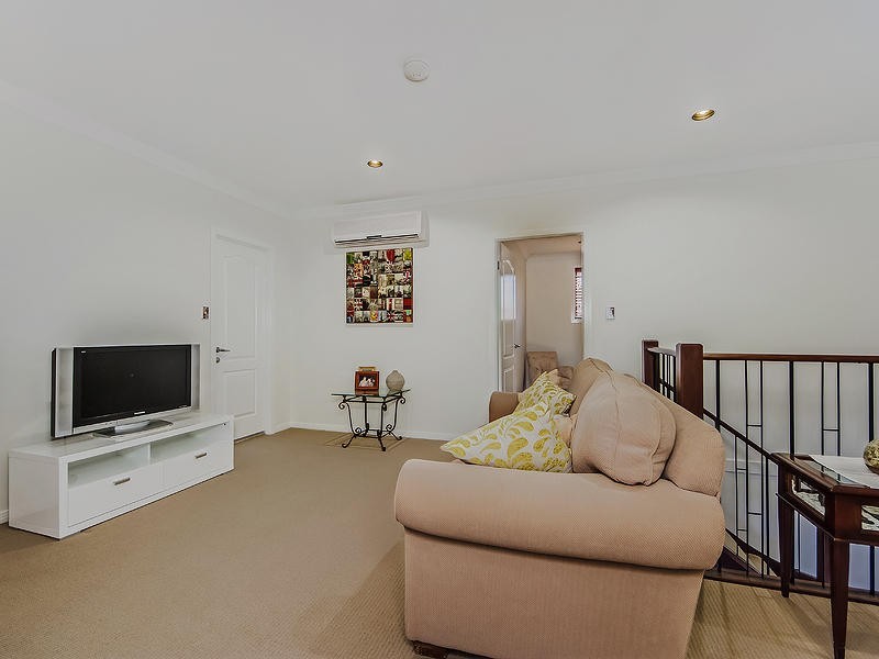 32/ 55 Paradise Springs Avenue, Robina QLD 4226