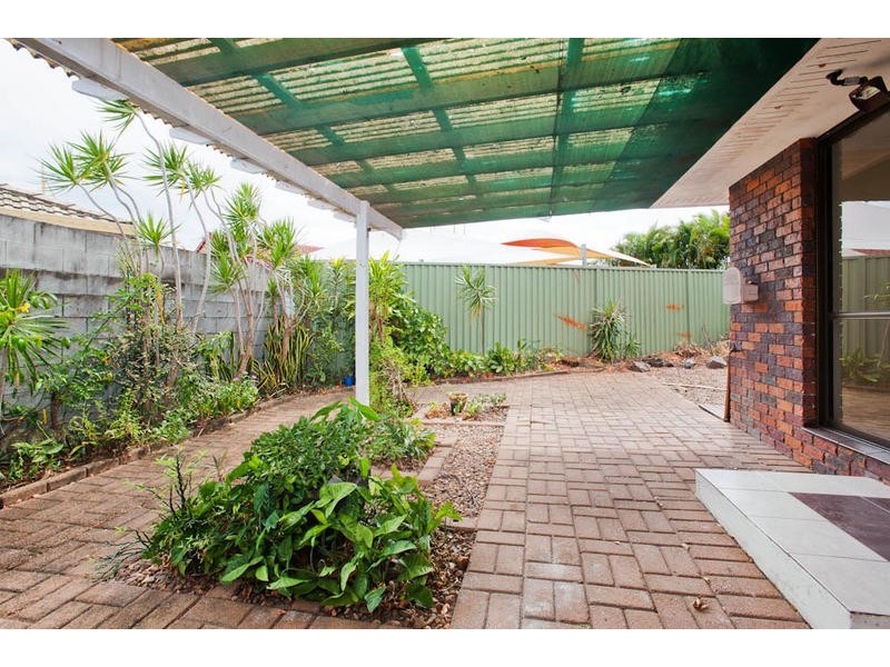 77 Oxley Drive, Paradise Point QLD 4216