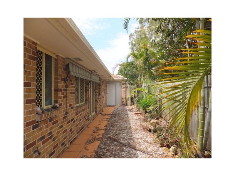 11 Parkmore Close, Robina QLD 4226