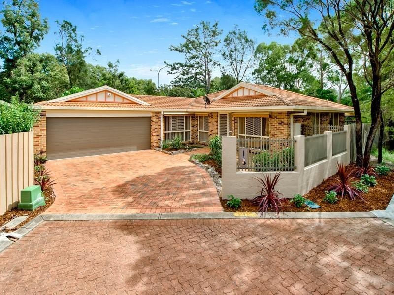 11 Parkmore Close, Robina QLD 4226