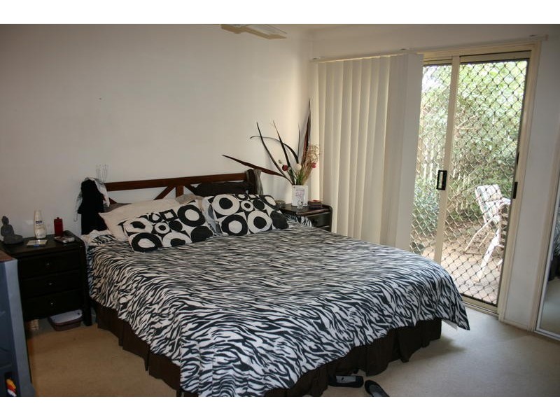 28 Parkside Circuit, Robina QLD 4226