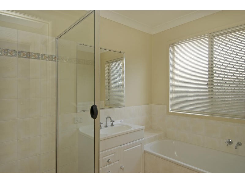 7 Parlour Place, Robina QLD 4226