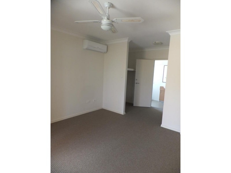 15 Peach Drive, Robina QLD 4226