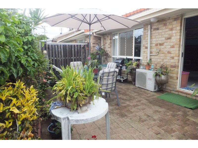 4/ 2 Penda Ct, Merrimac QLD 4226