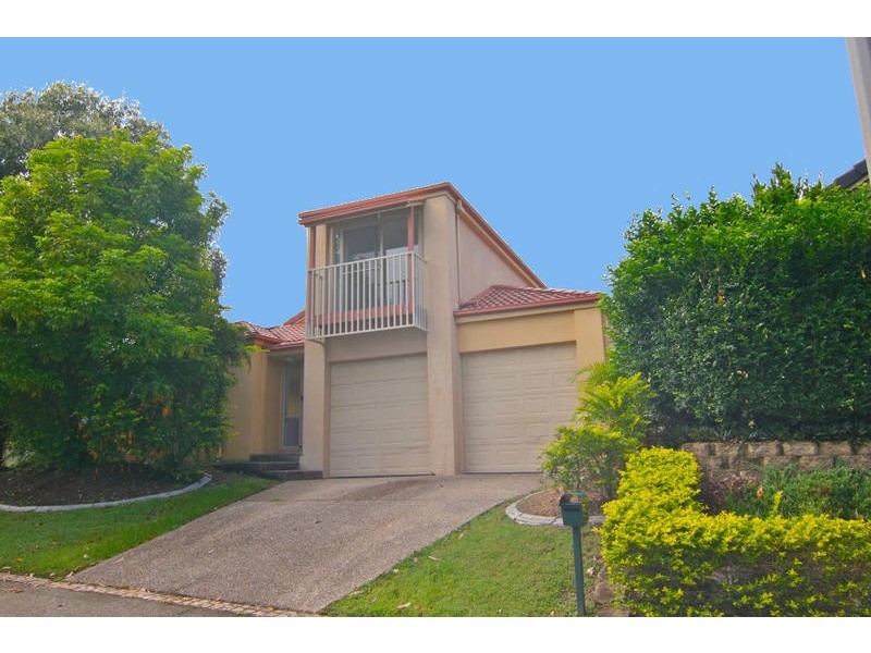 16 Pine Valley Drive, Robina QLD 4226