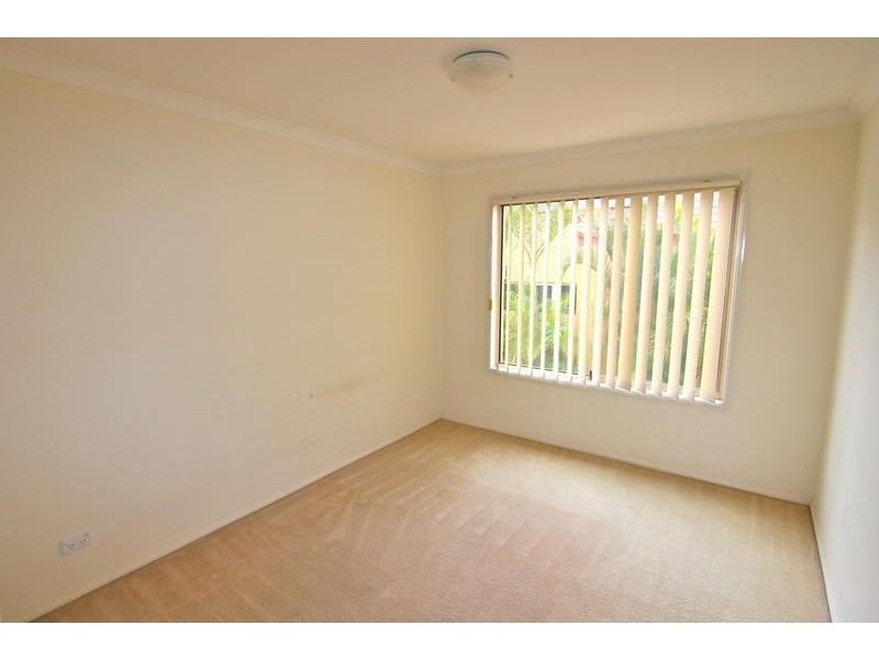 16 Pine Valley Drive, Robina QLD 4226