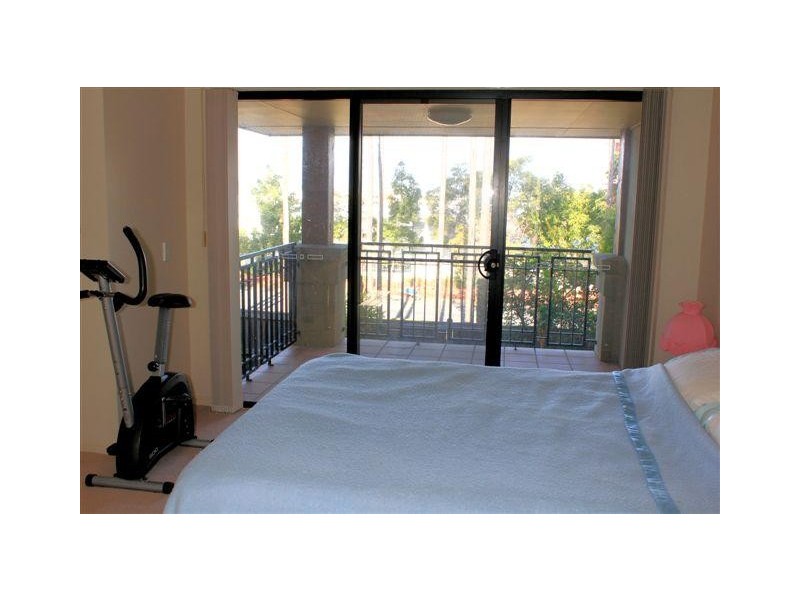 11/ 44 Pine Valley Drive, Robina QLD 4226