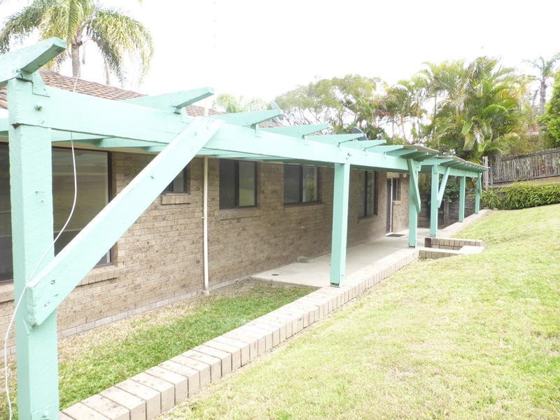 56 Plateau Crescent, Carrara QLD 4211